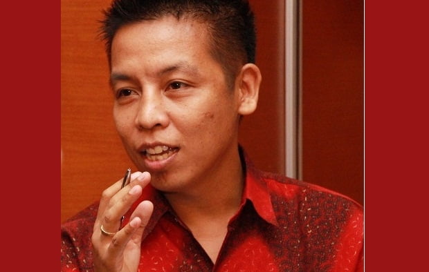 Karena Menulis Menembus Jutaan Kepala